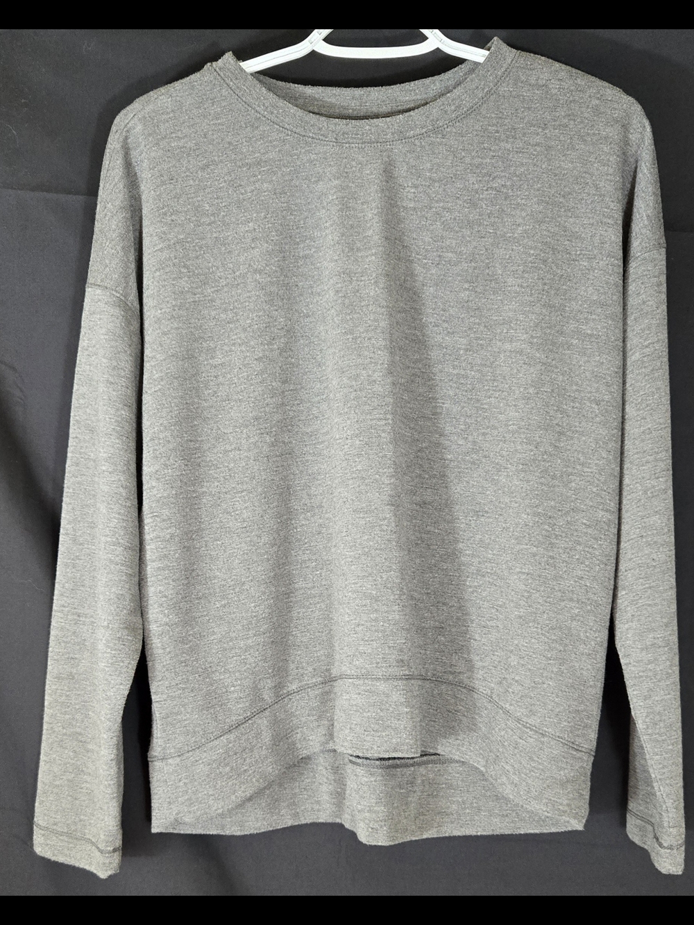 Avia Women's Gray Crewneck Sweater #466